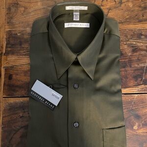 Geoffrey Beene olive green button down, wrinkle free. New with tags